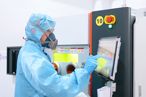 从打印到热处理：新未来三维 “设备组合” 让齿科钛合金加工更流畅